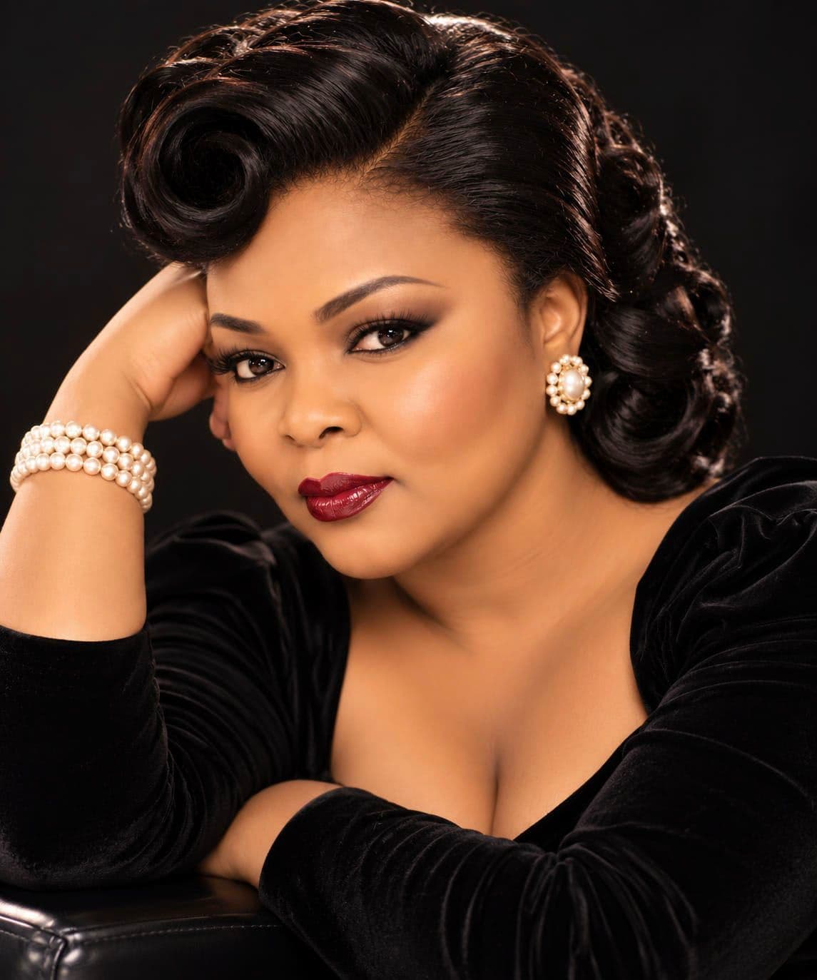 DEBORAH McKAY BRINGS JAZZ BACK TO ITS ROOTS WITH “I REALLY DO”