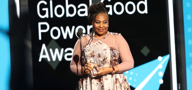 Yvonne Chaka Chaka takes home the highest honours at the BET Awards!