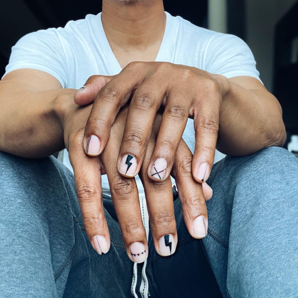 Putting the &#8216;man&#8217; in manicure, EntertainmentSA News South Africa